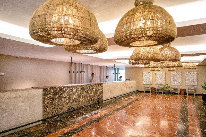 Coral Costa Caribe Beach Resort 5