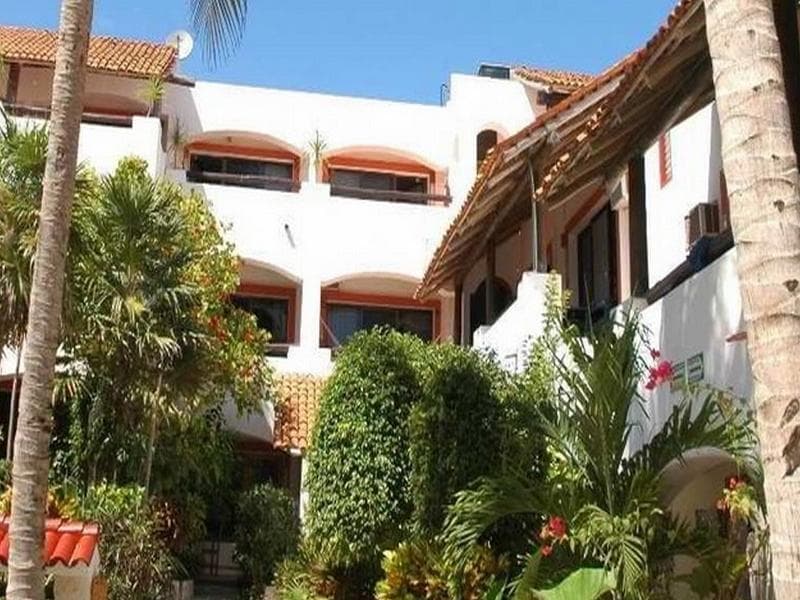 Pelicano Inn Playa Del Carmen - Beachfront Hotel main