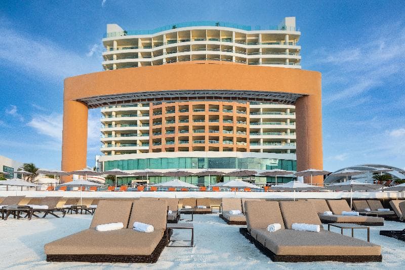 Beach Palace 2