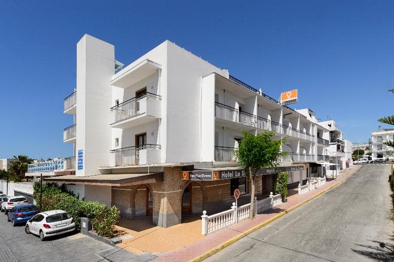 Hotel Club La Sirena main