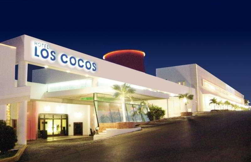 Los Cocos main