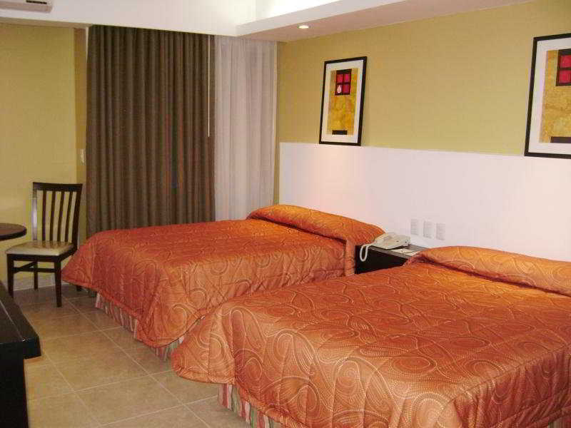 Los Cocos photo 1