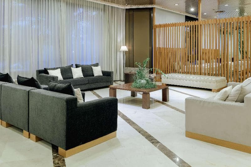 Hesperia Barcelona Sant Just 5