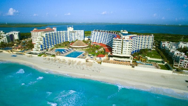 Crown Paradise Club All Inclusive Resort Cancun photo 1