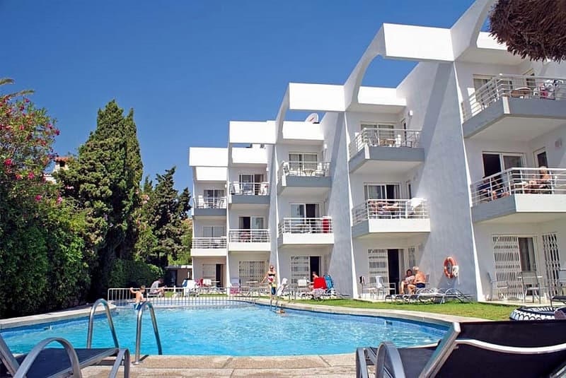 Apartamentos Bellamar 3