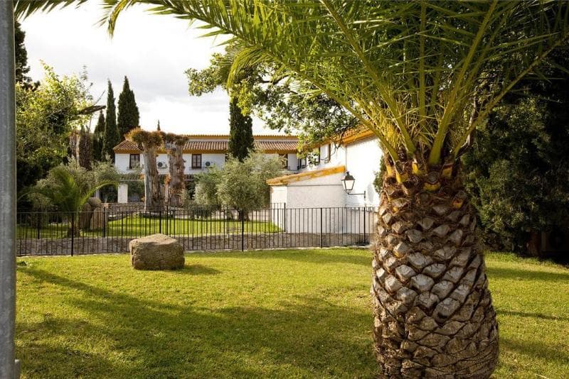 Hotel La Perdiz photo 1