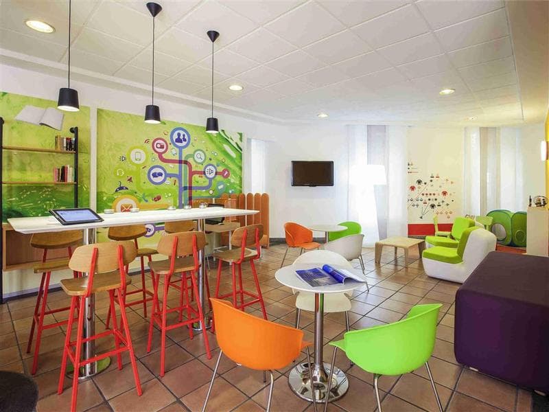 Ibis Styles Napoli Garibaldi 5
