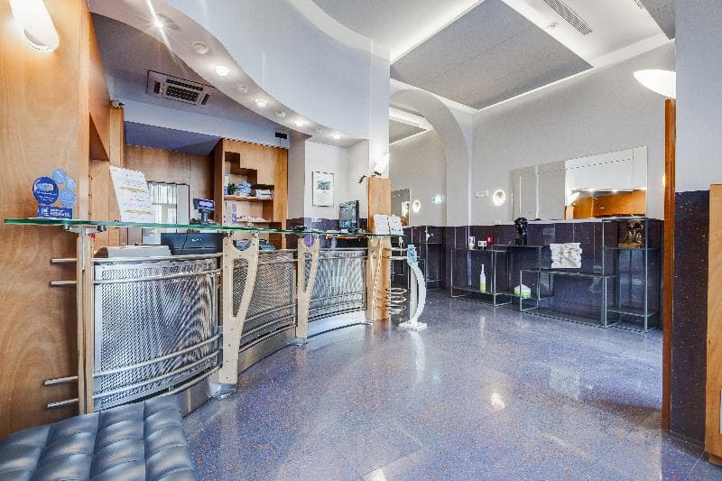Best Western Hotel Plaza 4