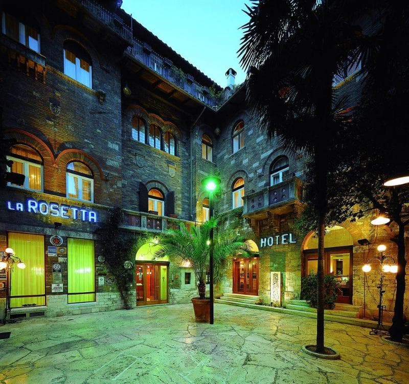 Hotel & Ristorante La Rosetta 2