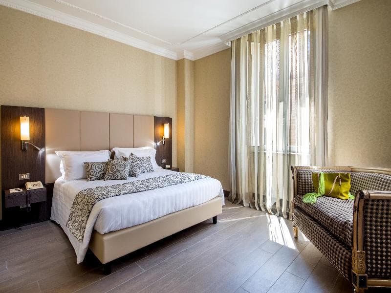 Savoy 1
