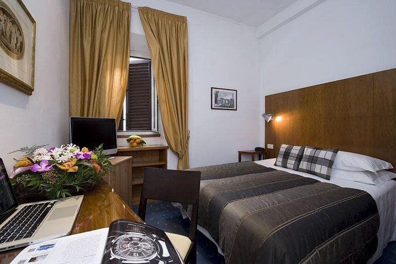 Hotel De Petris 5