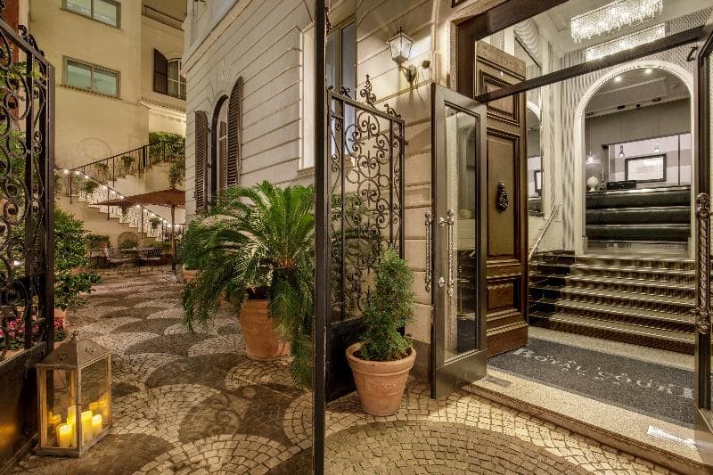 Hotel Royal Court 5