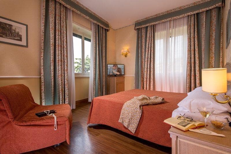 Hotel Santa Costanza 3