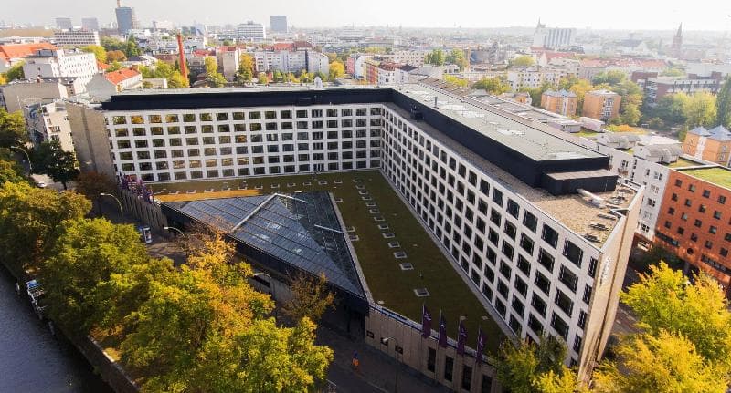 Sheraton Berlin Grand Hotel Esplanade 5