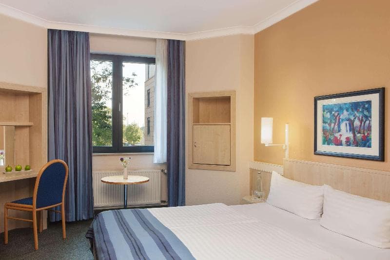 Intercityhotel Magdeburg 4