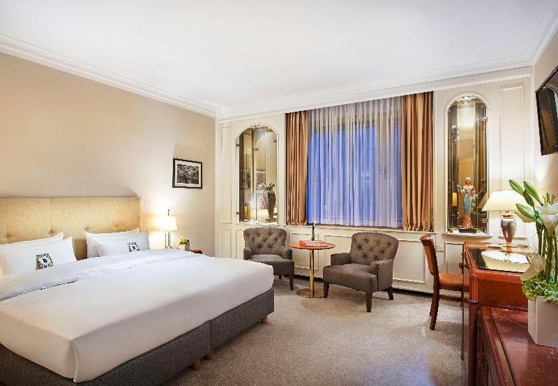 Hotel Bristol Berlin 5