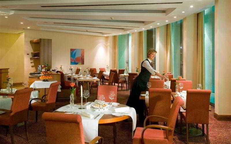 Novotel Freiburg am Konzerthaus 3