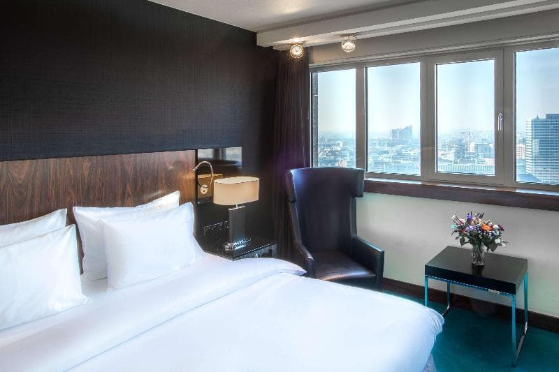 Radisson Blu Hotel, Hamburg 5