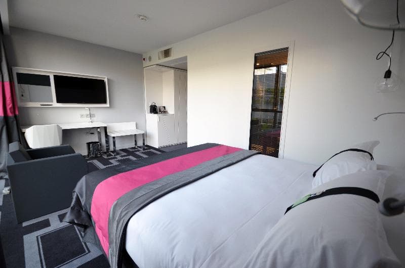 Holiday Inn Dijon 4