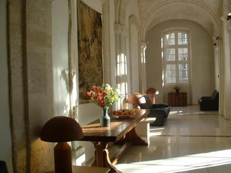Hôtel Cloître Saint-Louis 3