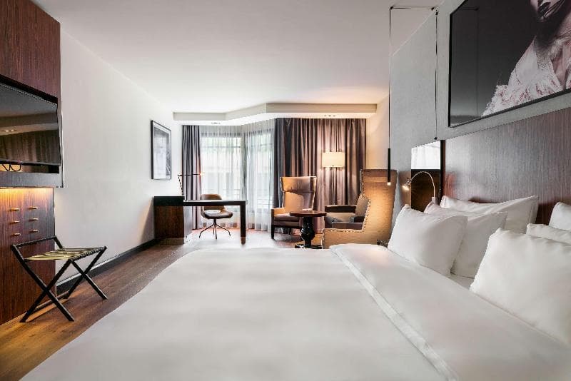 Radisson Collection Hotel, Grand Place Brussels 4