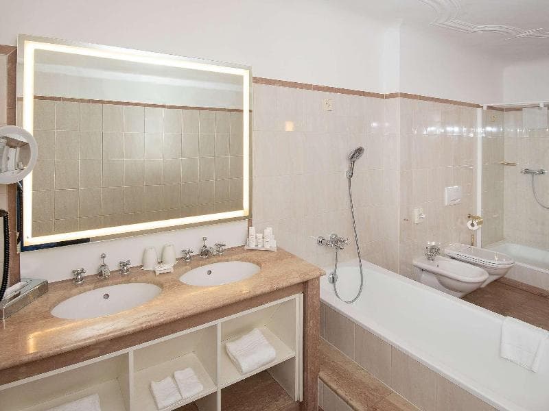 Radisson Blu Hotel Altstadt photo 1