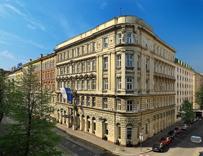 Bellevue Hotel 2