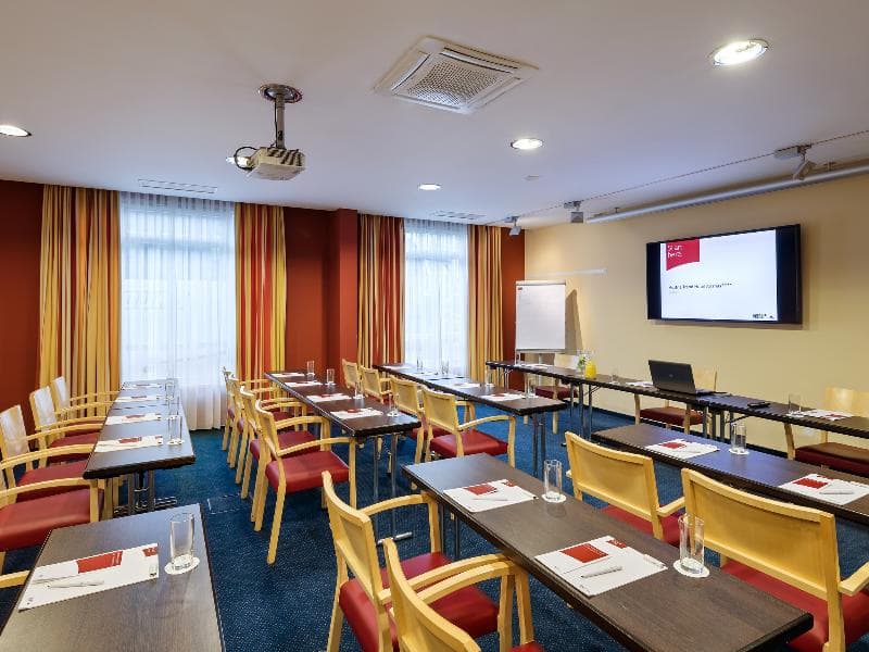Austria Trend Hotel Ananas 1