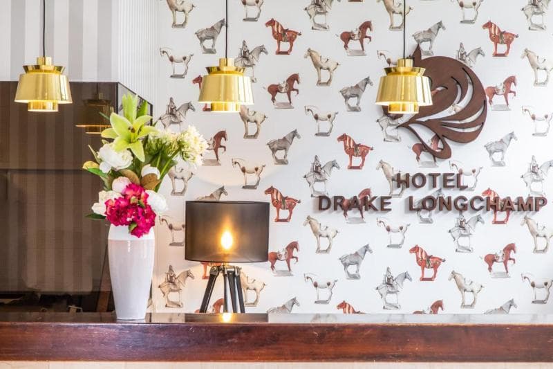 Drake Longchamp Hotel 3