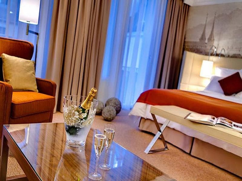 Renaissance Luzern Hotel 4