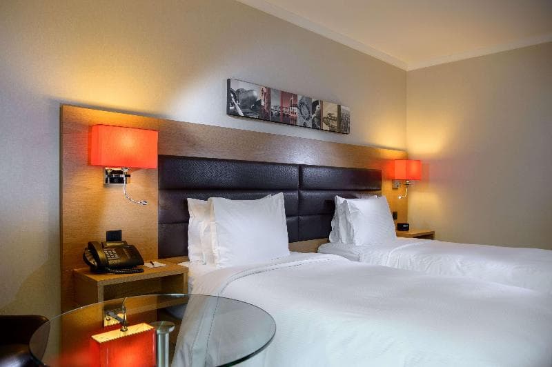 Hilton Zurich Airport 5