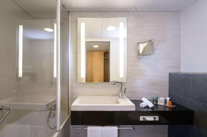 Hilton Zurich Airport photo 1