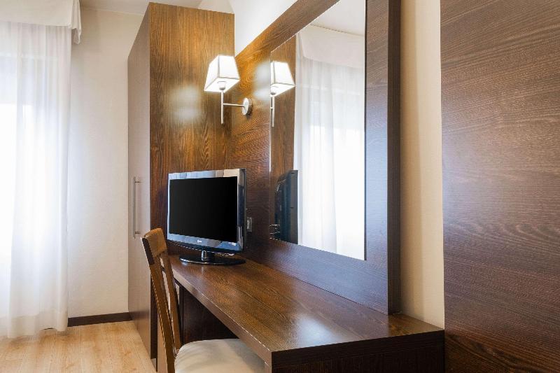 Quality Hotel Delfino Venezia Mestre photo 22