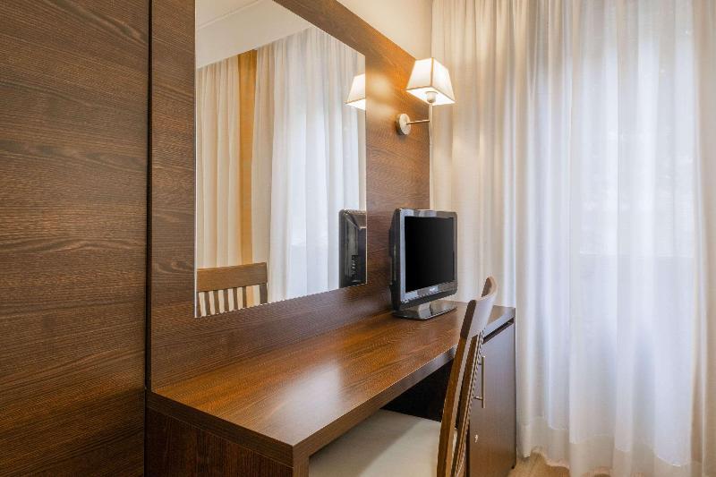Quality Hotel Delfino Venezia Mestre photo 18