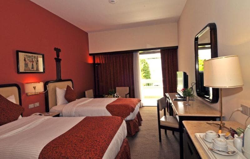 Aracan Eatabe Luxor Hotel 2