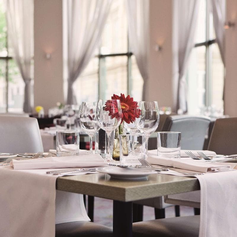 Radisson Blu Carlton 5