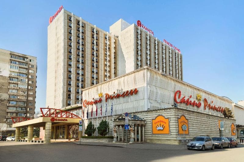 Ramada By Wyndham Sofia City Center photo 1