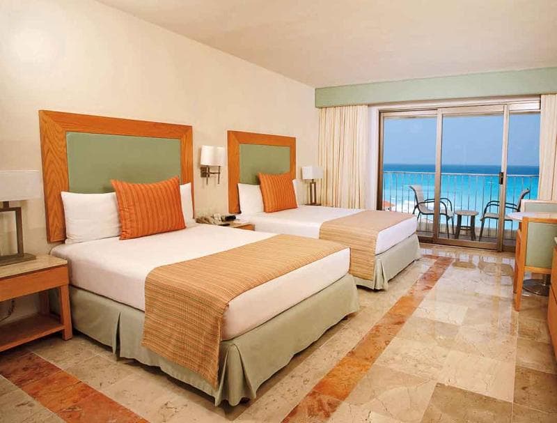Grand Park Royal Cancun 5