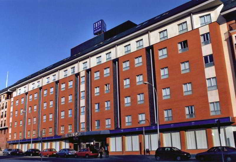 Hotel León Camino, Affiliated by Meliá photo 1