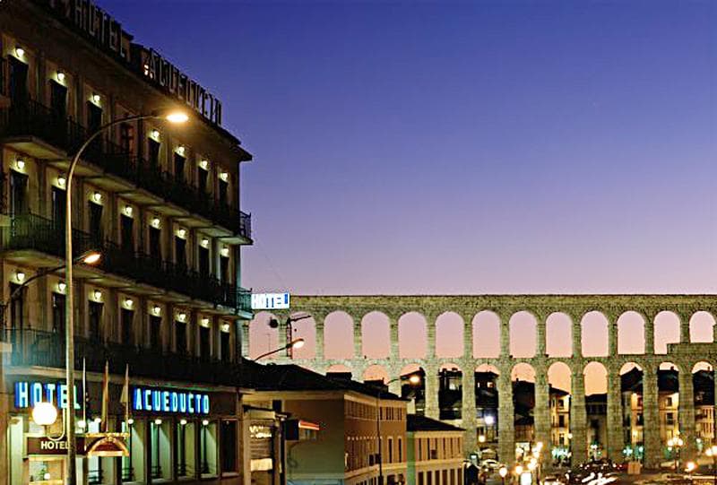 Hotel Acueducto 3