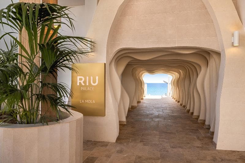 Riu La Mola photo 1