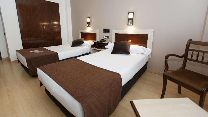 B&B Hotel Zaragoza Royal 4