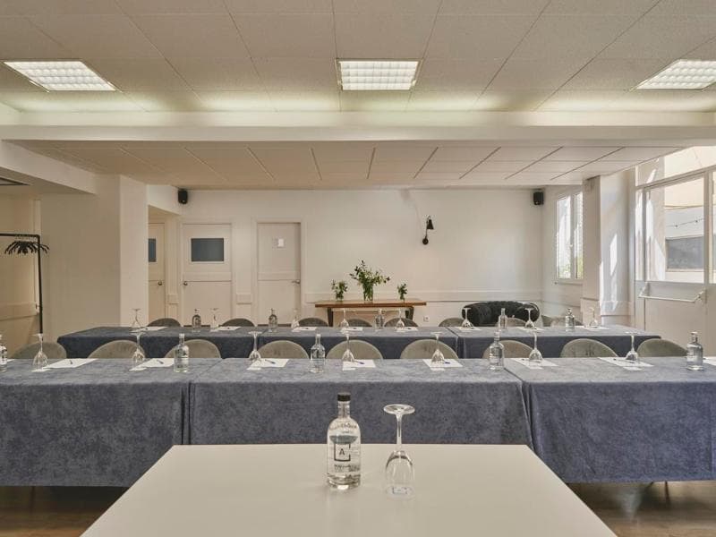 Tres Torres Atiram Hotel 4