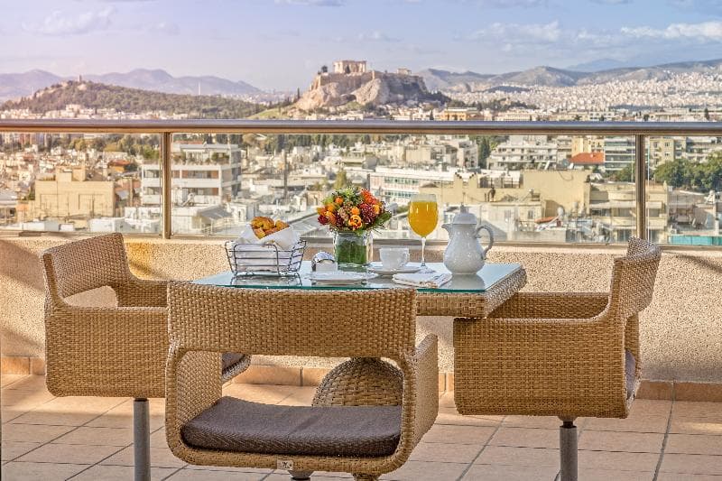 Divani Caravel Hotel 1