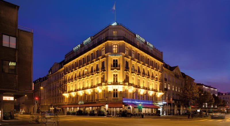 Grand Hotel main