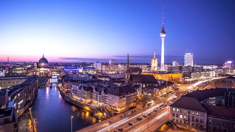 Radisson RED Berlin Kudamm 3