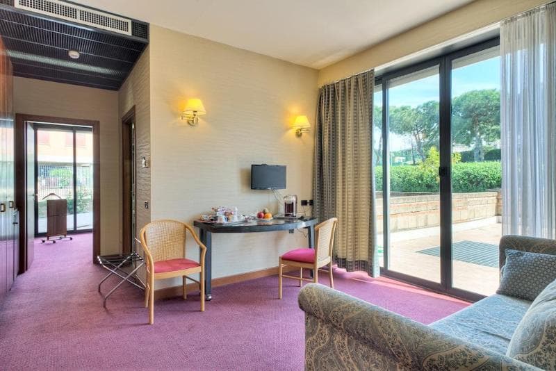 Petra Hotel & Residence 3