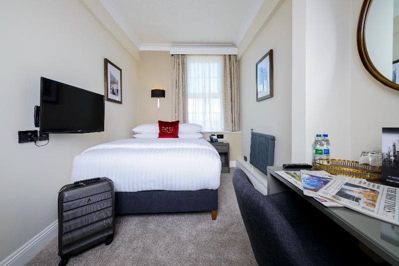 The Metropole Hotel 4