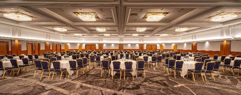 Hilton Birmingham Metropole 3