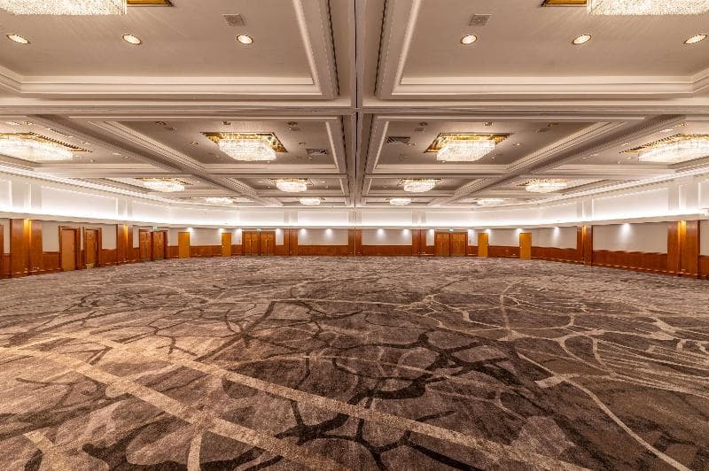 Hilton Birmingham Metropole 5